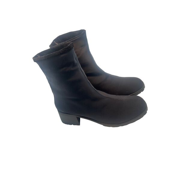 Elements - Picture 1 of 14